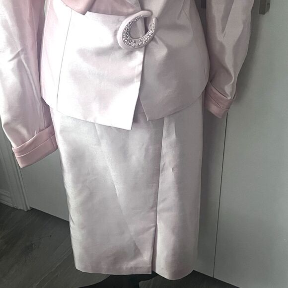 Elite Champagne 3-Pc Skirt Suit Shoulder‎ Ruffle Rhinestone C-Button Closure - Picture 5 of 13